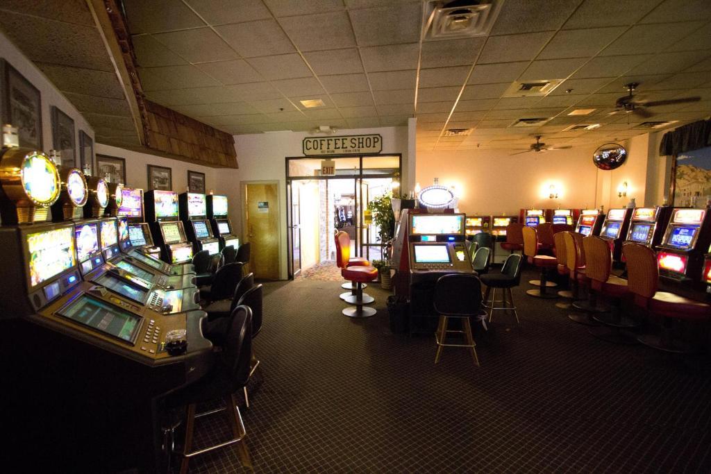 Jailhouse Motel And Casino Ely Ngoại thất bức ảnh